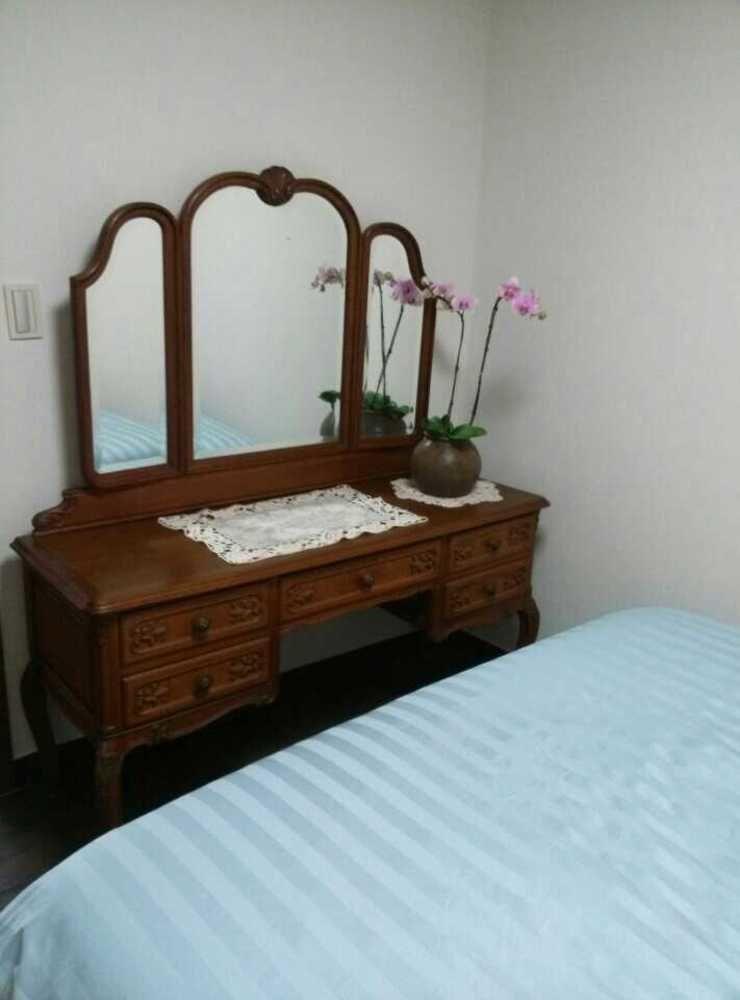 K Star Road Guesthouse - Hostel Seoel Buitenkant foto